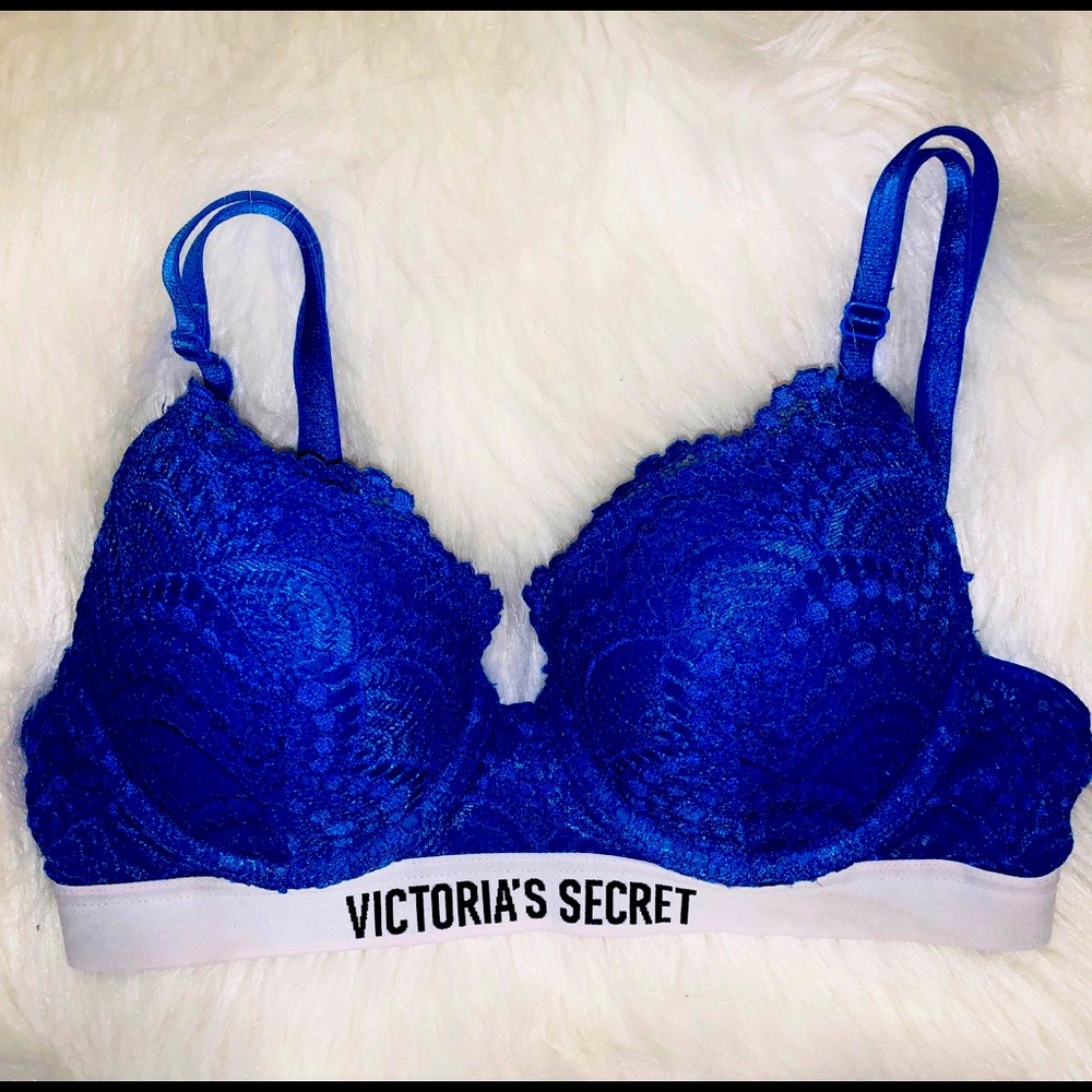 Victoria’s Secret push-up bra